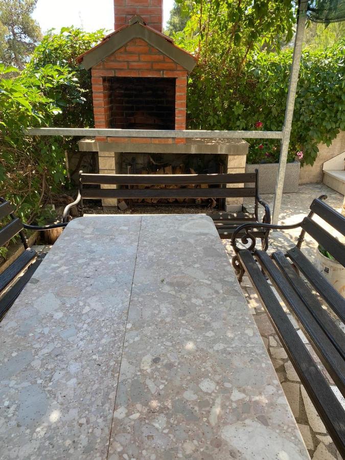 Apartmani Mima Nečujam Esterno foto
