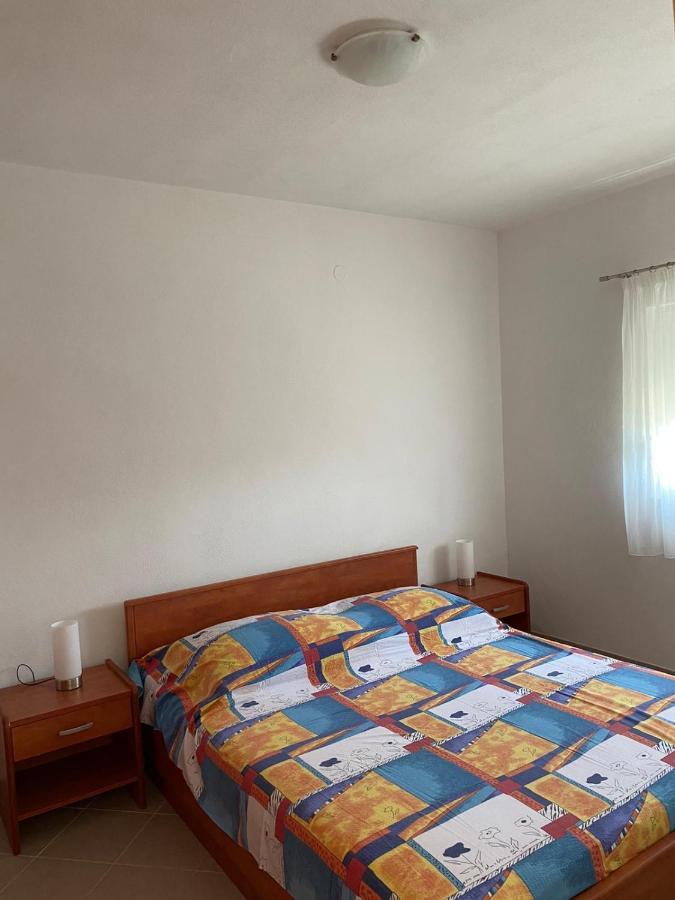 Apartmani Mima Nečujam Esterno foto